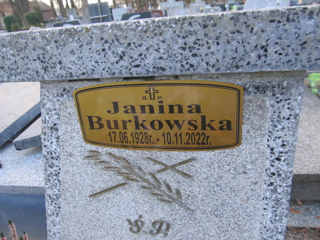 Urszula BURKOWSKA 1954 Paczków - Grobonet - Wyszukiwarka osób pochowanych